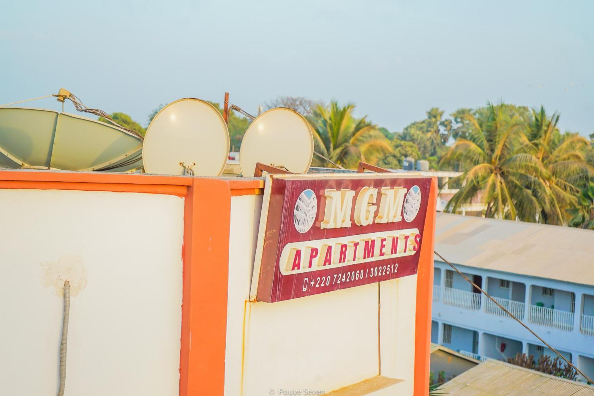 Mgm Apartments Gambia Кололи Экстерьер фото