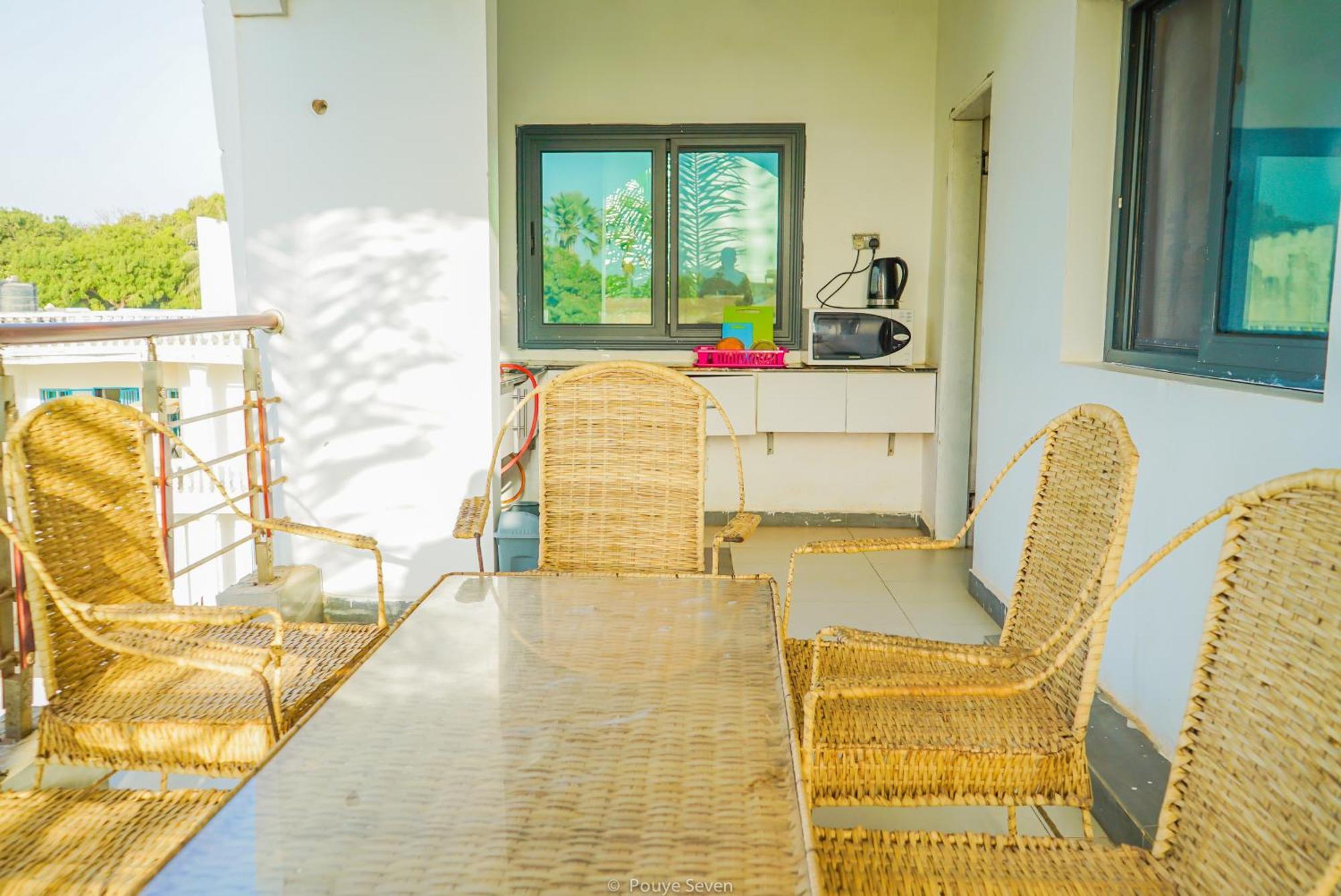 Mgm Apartments Gambia Кололи Экстерьер фото